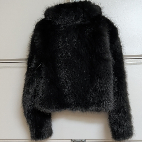 Zara Women SHORT FAUX FUR TOGGLE COAT Dark charcoal gray S NWT - Picture 15 of 15